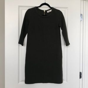 Vineyard Vines dress